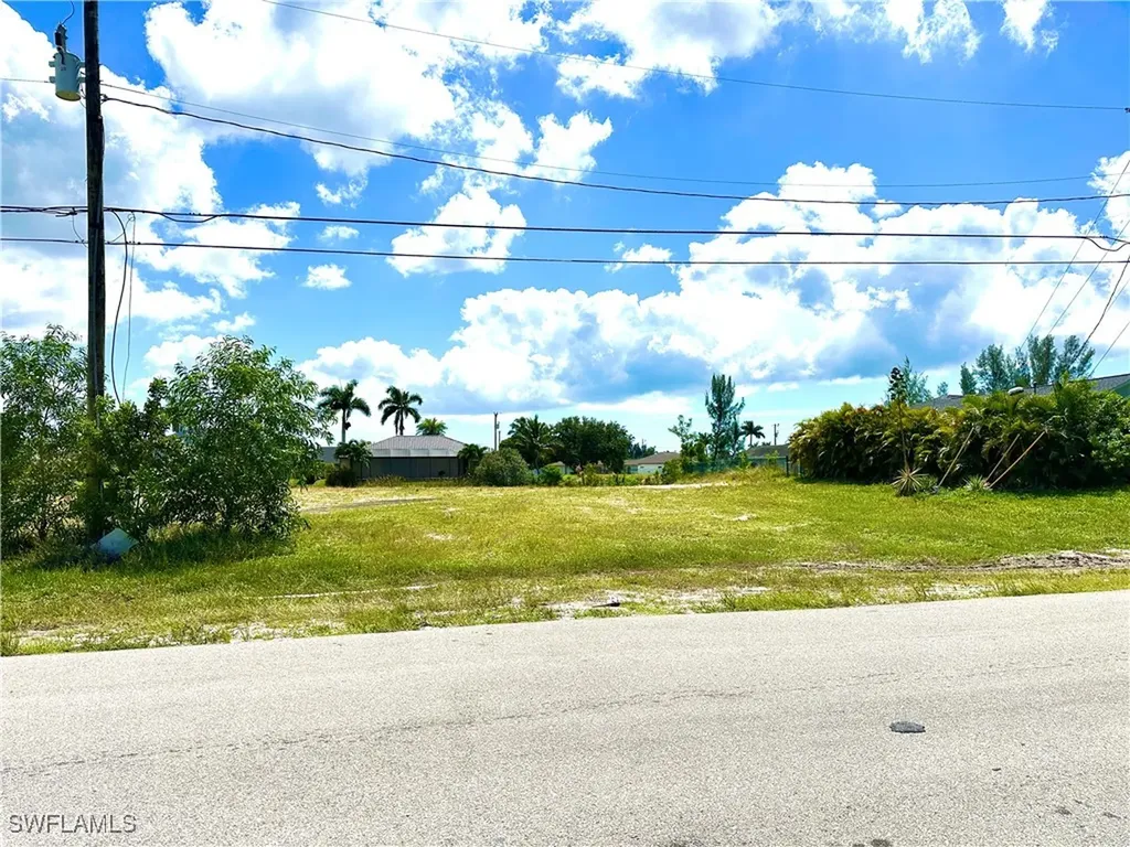 926 SW 28th Street Cape Coral FL 33914