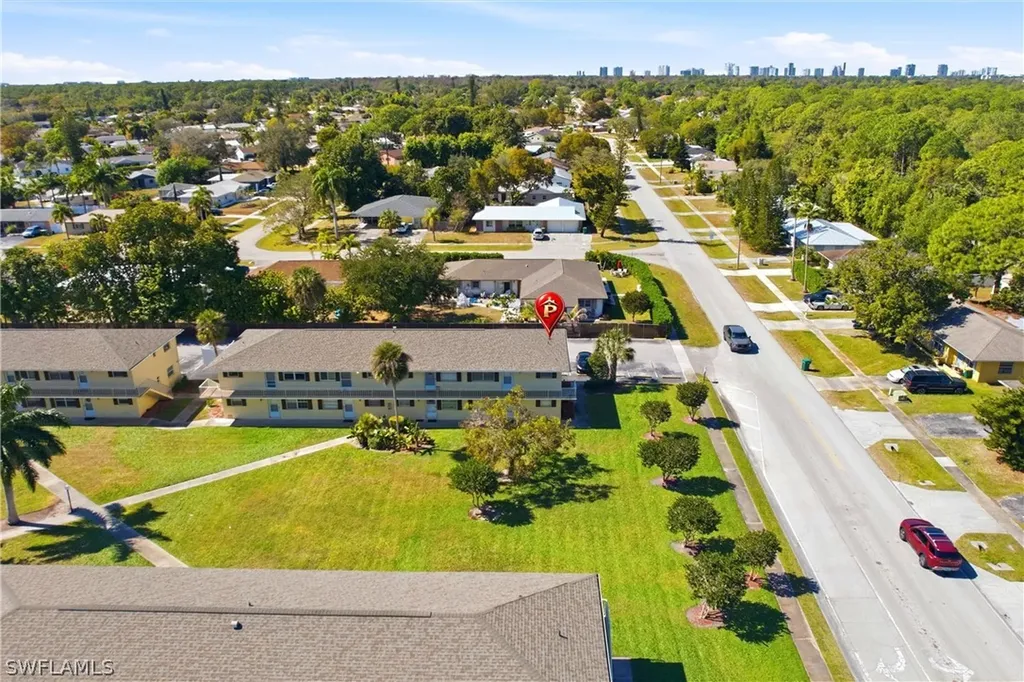 3325 Airport Road N Naples FL 34105