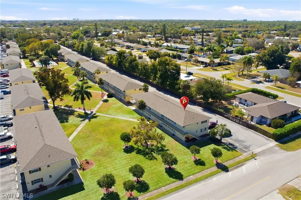 3325 Airport Road N Naples FL 34105