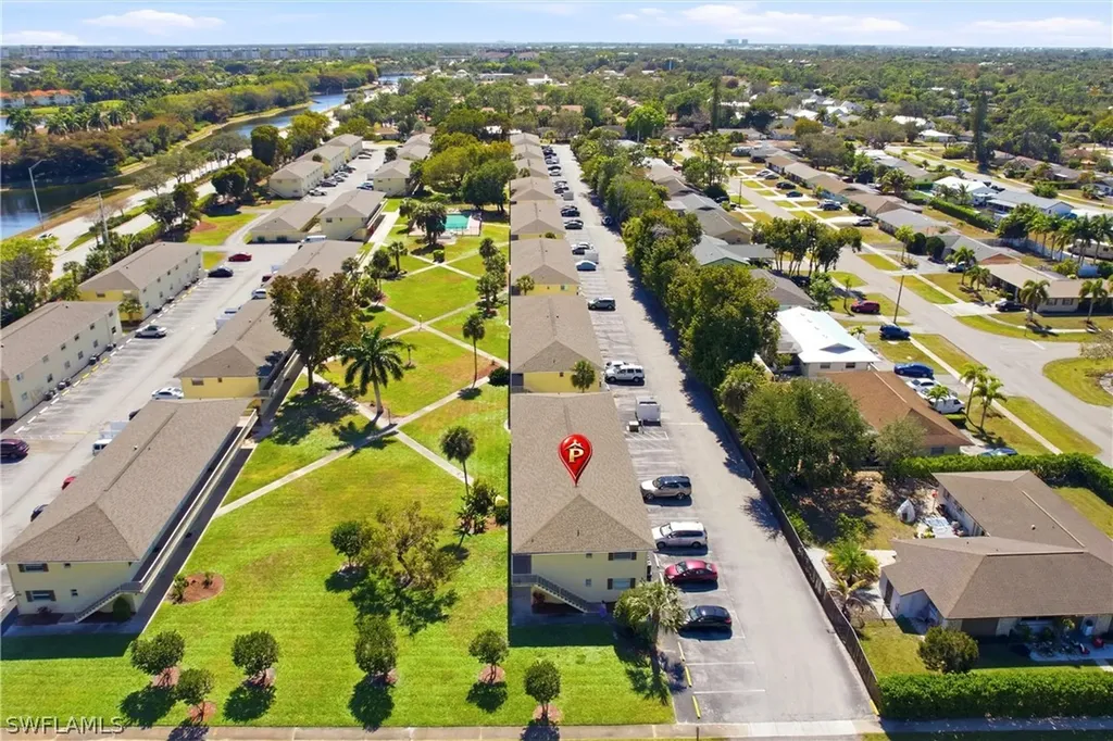 3325 Airport Road N Naples FL 34105