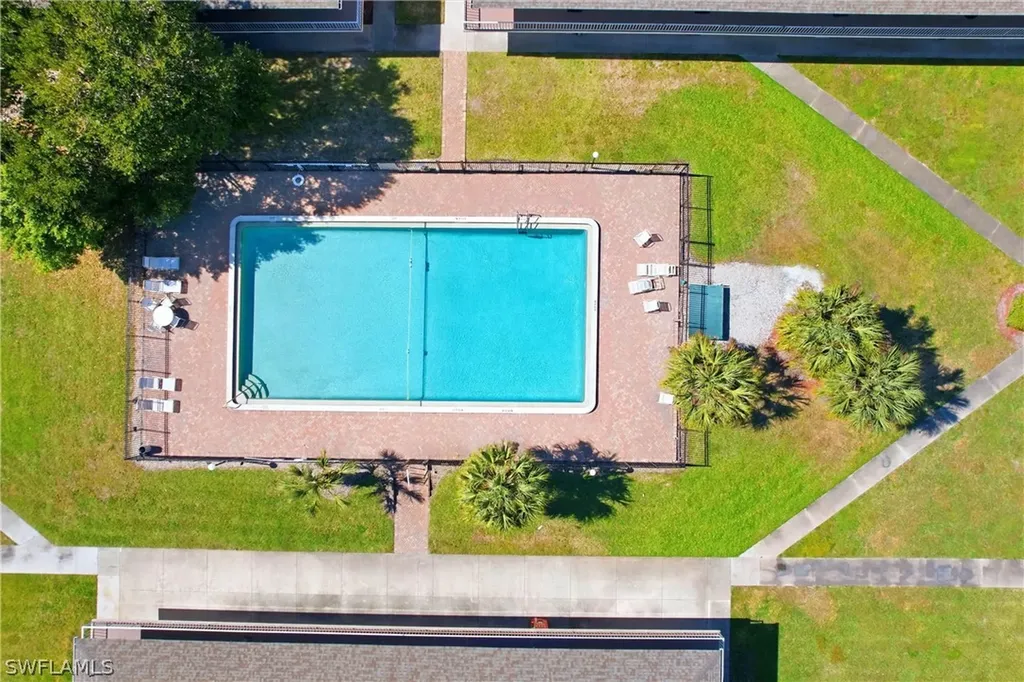 3325 Airport Road N Naples FL 34105