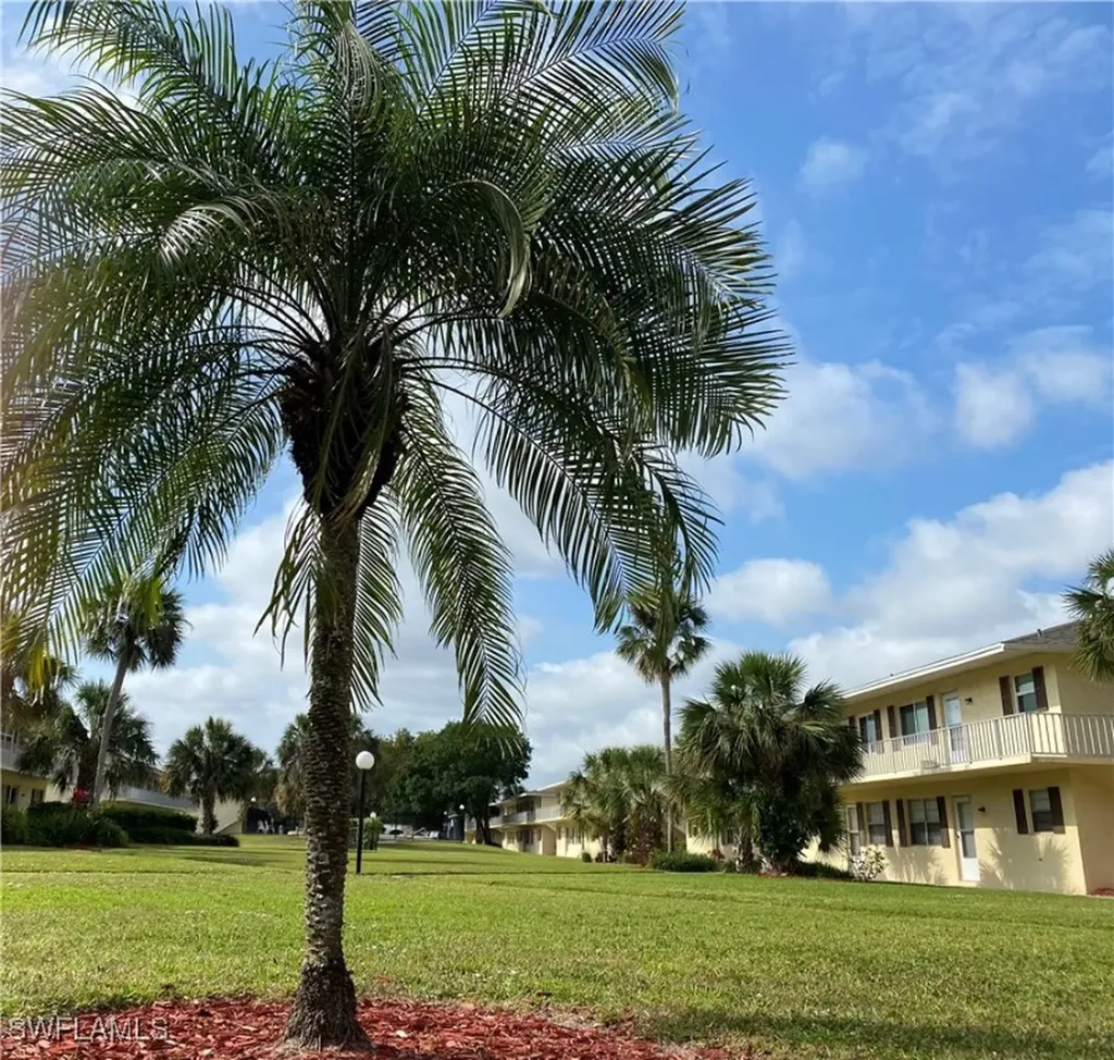 3325 Airport Road N Naples FL 34105