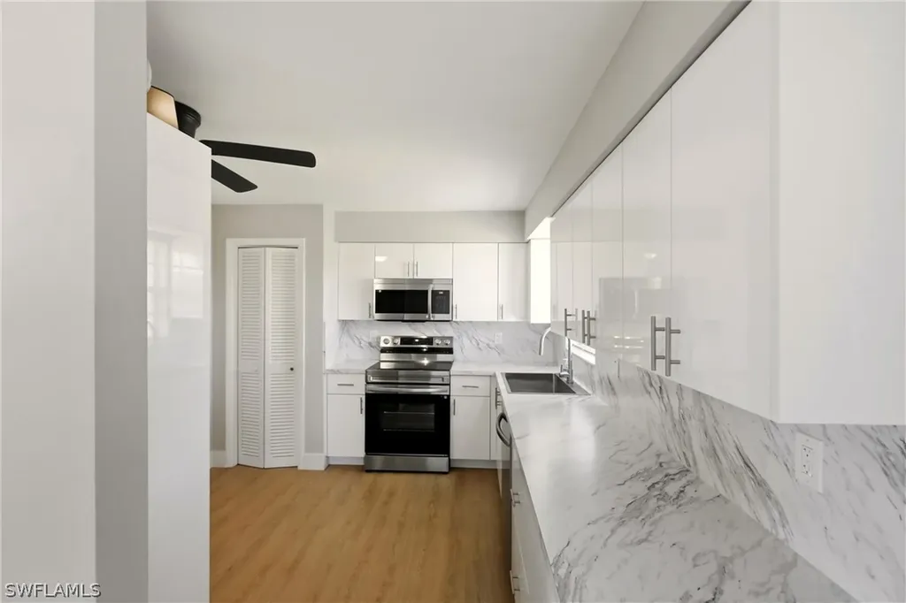 3325 Airport Road N Naples FL 34105
