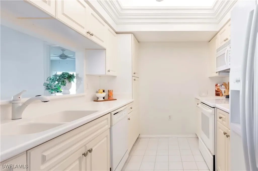 790 Willowbrook Drive Naples FL 34108