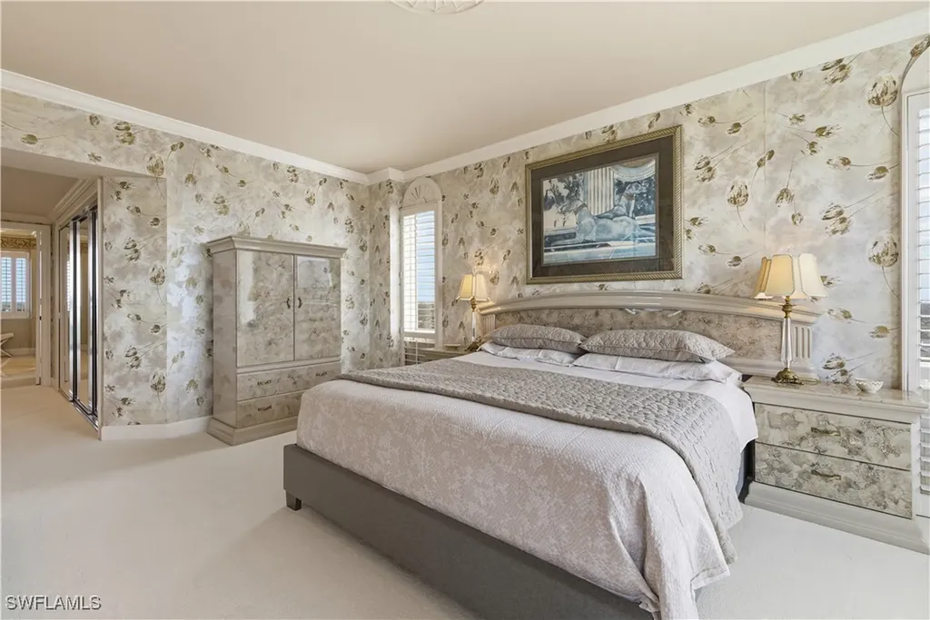 8990 Bay Colony Drive Naples FL 34108