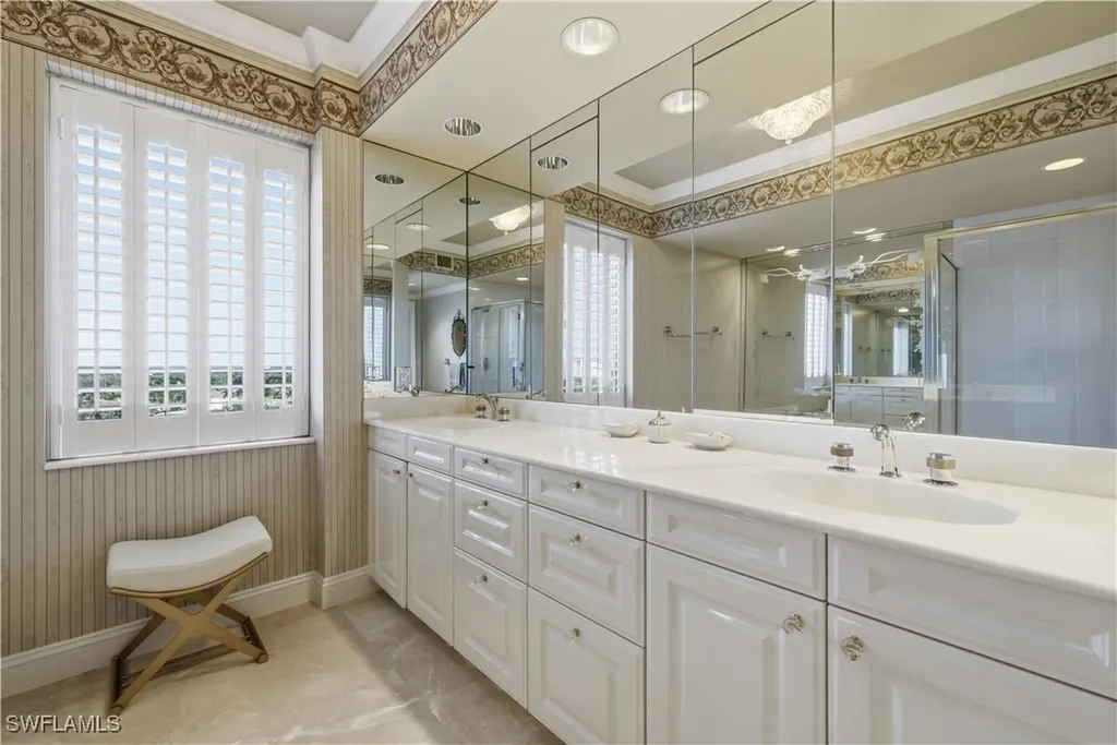 8990 Bay Colony Drive Naples FL 34108