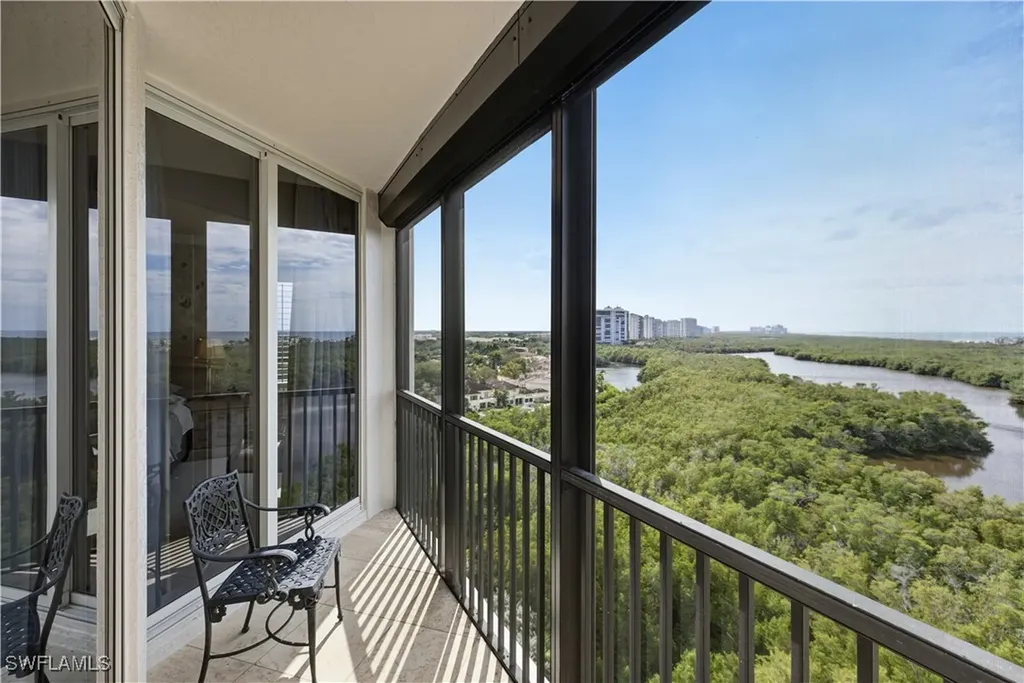 8990 Bay Colony Drive Naples FL 34108