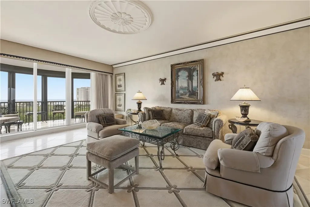 8990 Bay Colony Drive Naples FL 34108