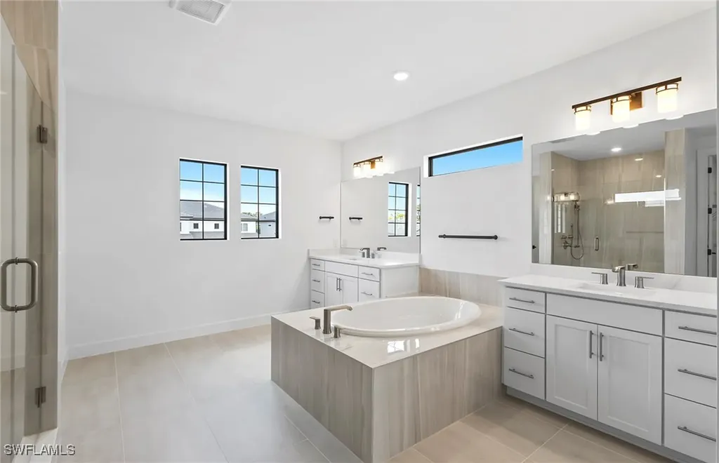 25625 Shoreline Gaze Drive Bonita Springs FL 34135