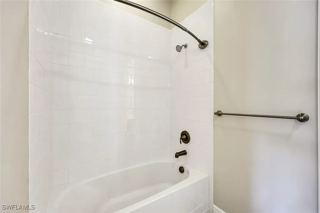 3781 Helmsman Drive Naples FL 34120