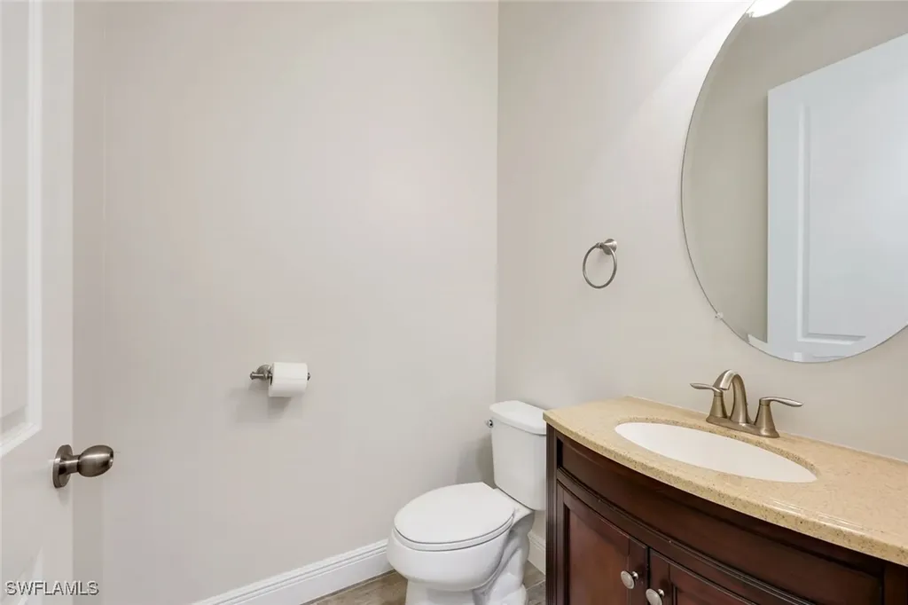 3781 Helmsman Drive Naples FL 34120