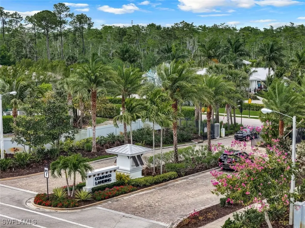 3781 Helmsman Drive Naples FL 34120
