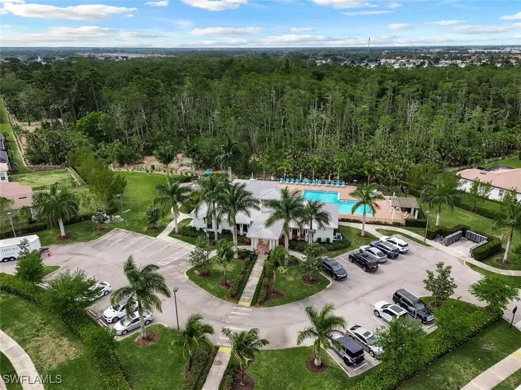 3781 Helmsman Drive Naples FL 34120