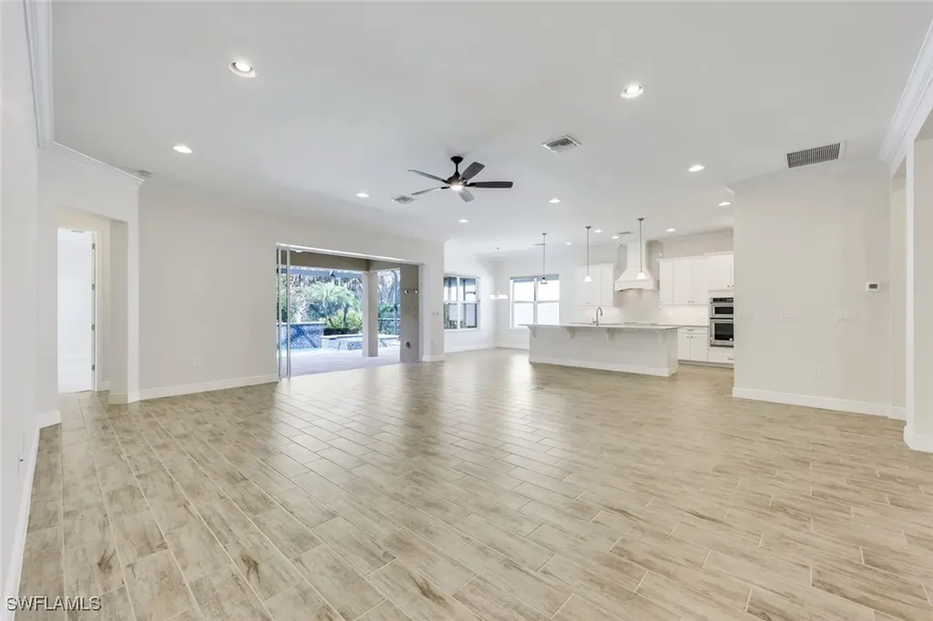 3781 Helmsman Drive Naples FL 34120