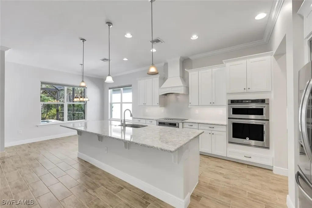 3781 Helmsman Drive Naples FL 34120