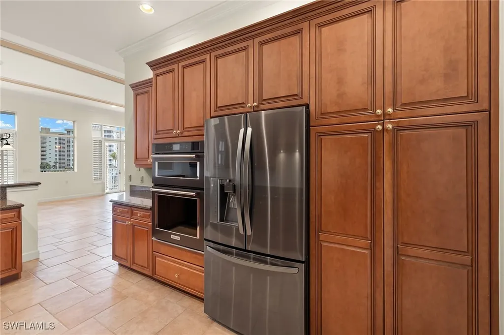109 Barefoot Circle Bonita Springs FL 34134