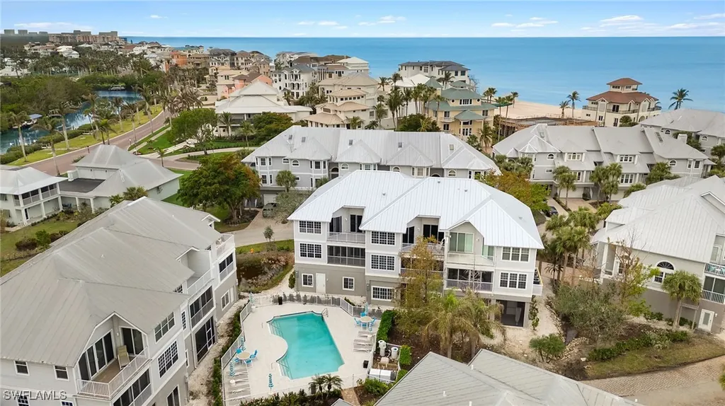109 Barefoot Circle Bonita Springs FL 34134