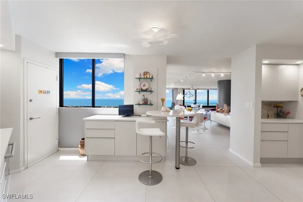 5555 Heron Point Drive Naples FL 34108