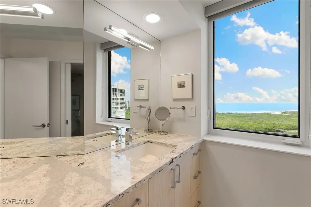5555 Heron Point Drive Naples FL 34108