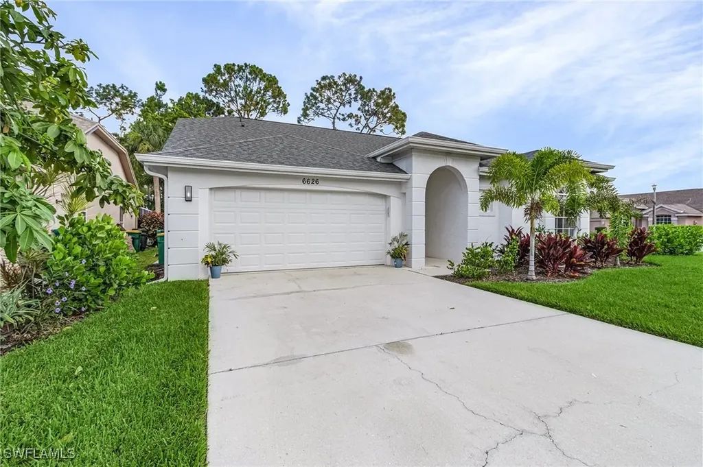 6626 Cutty Sark Lane Naples FL 34104