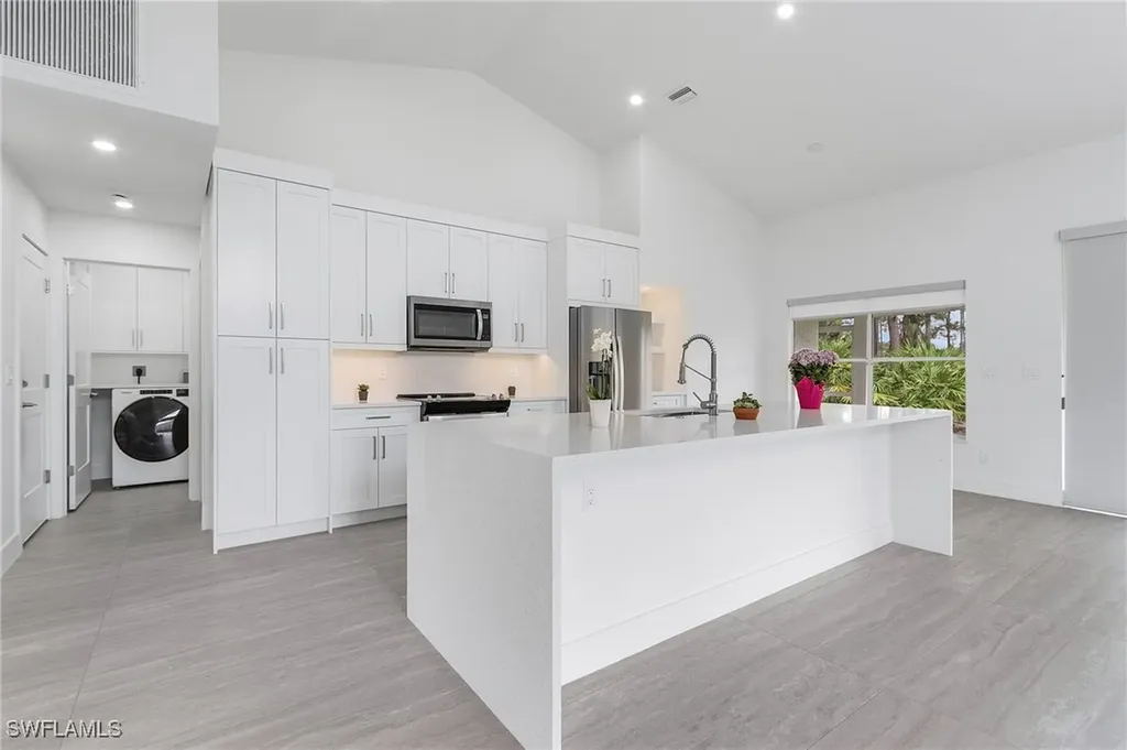 6626 Cutty Sark Lane Naples FL 34104