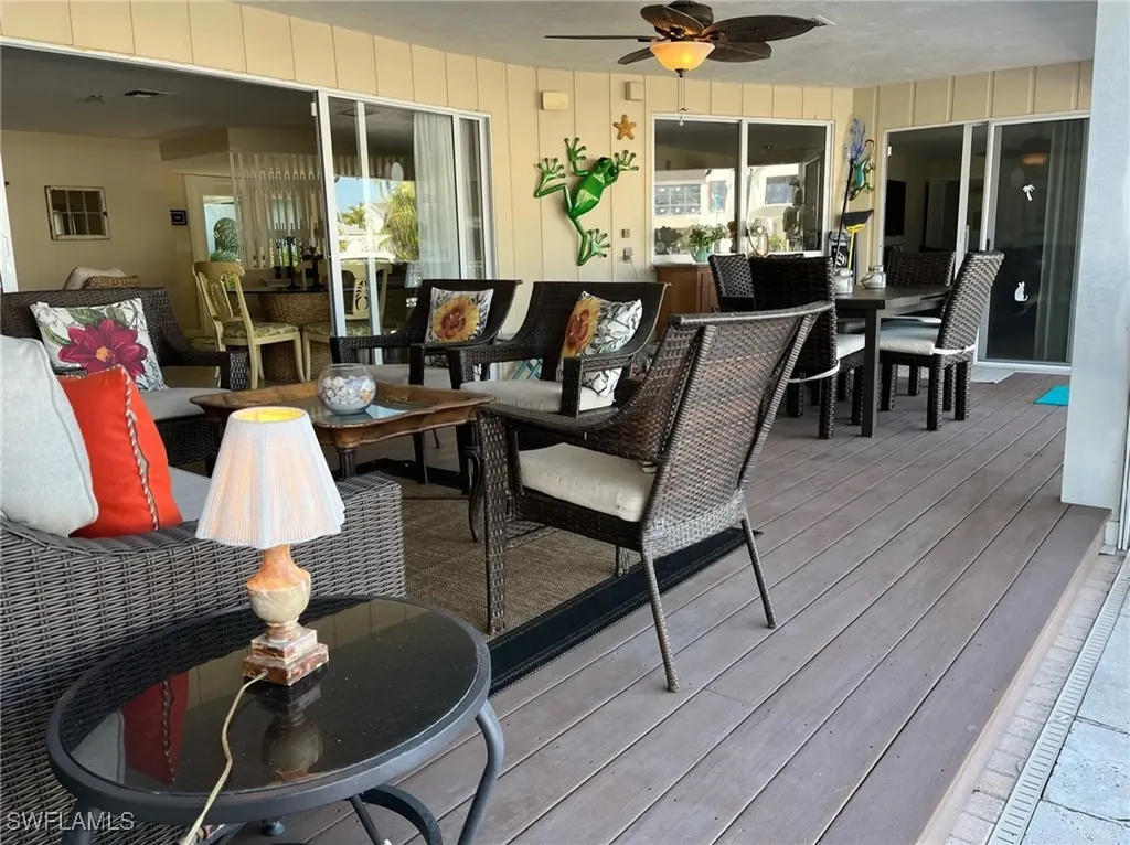 677 18th Avenue S Naples FL 34102