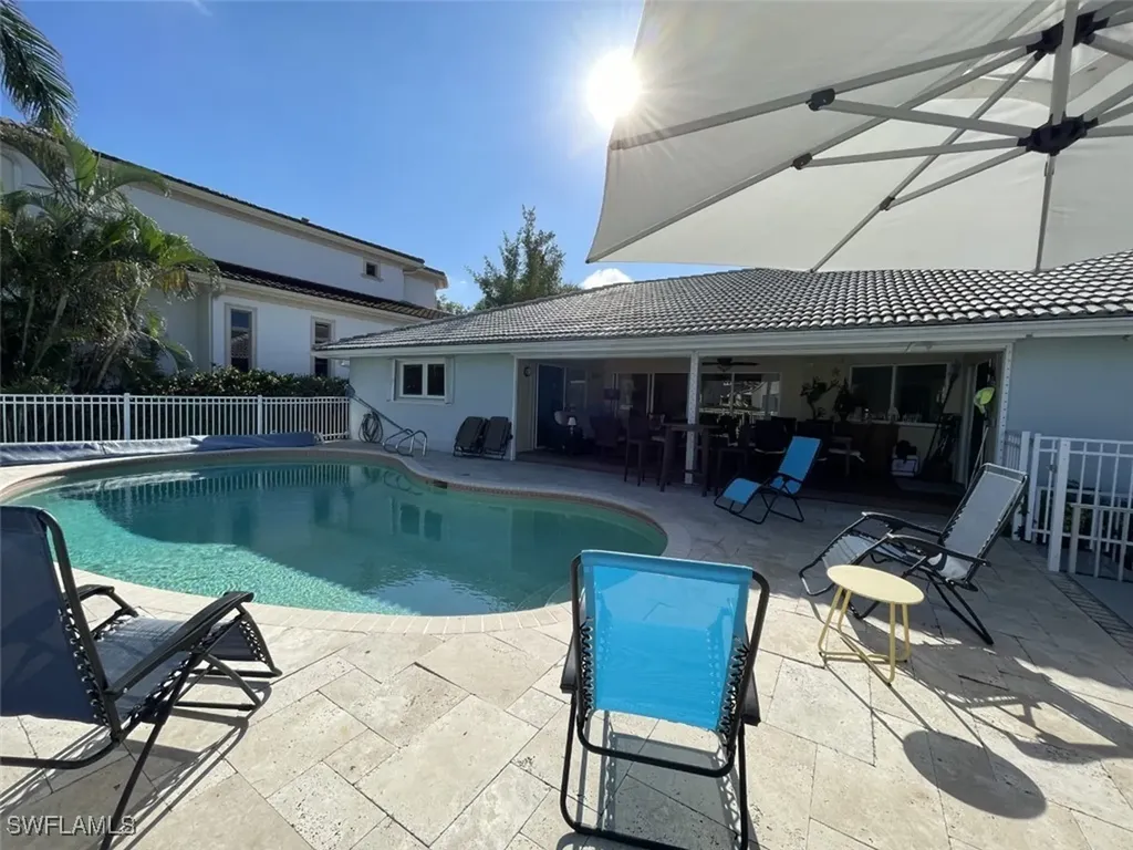 677 18th Avenue S Naples FL 34102