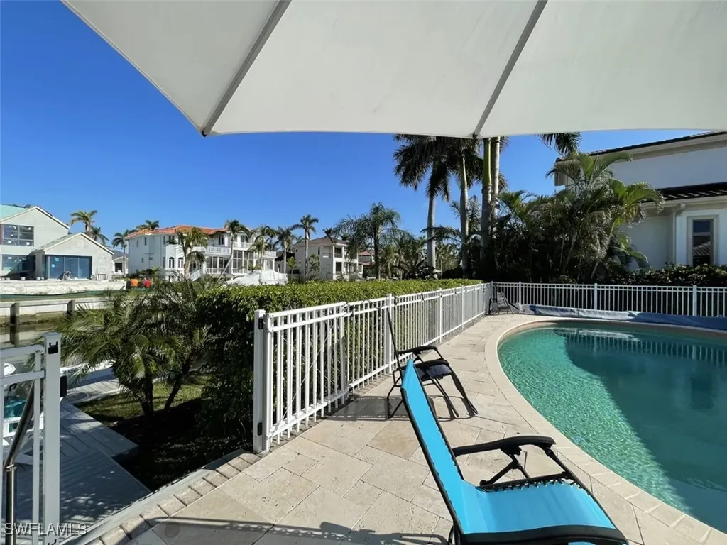 677 18th Avenue S Naples FL 34102