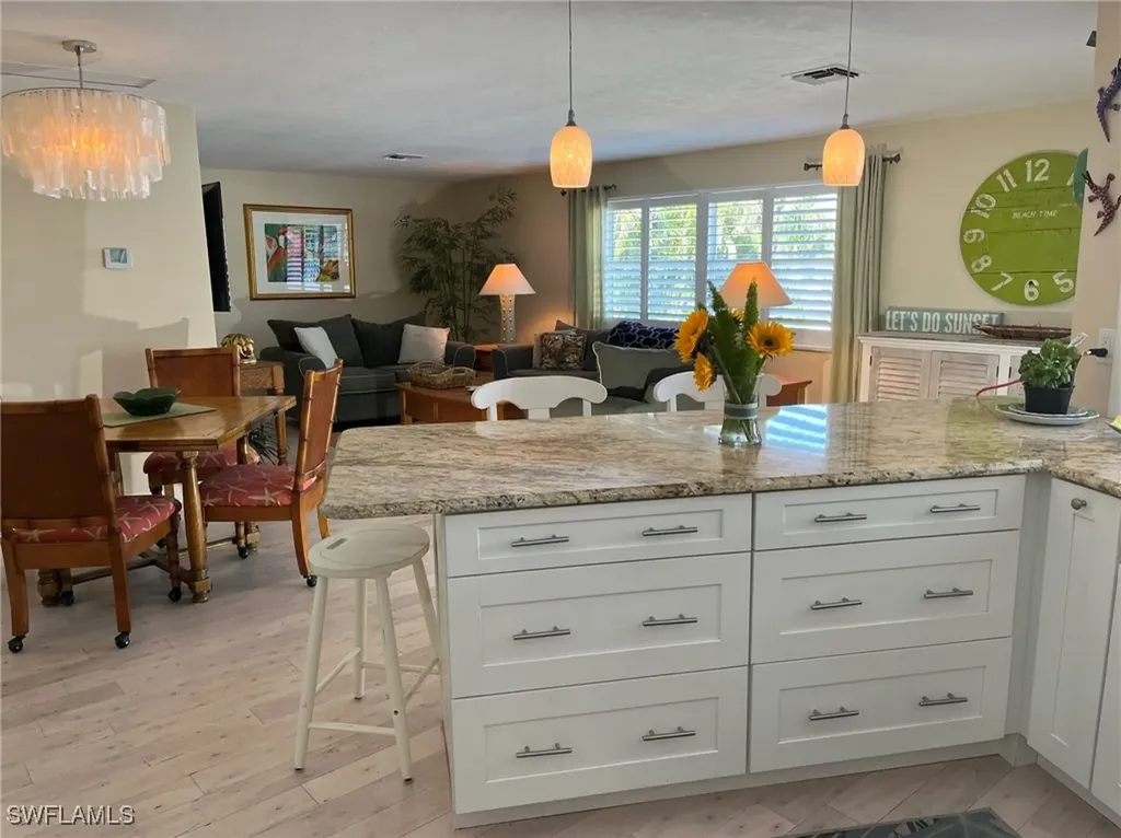 677 18th Avenue S Naples FL 34102