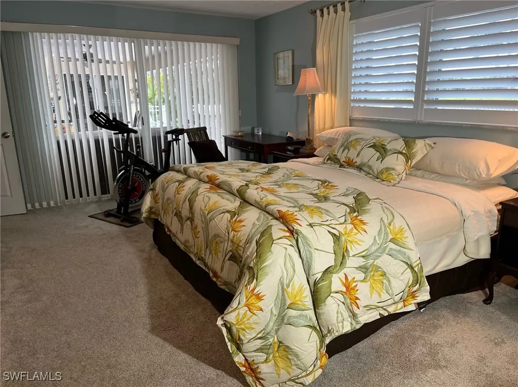 677 18th Avenue S Naples FL 34102