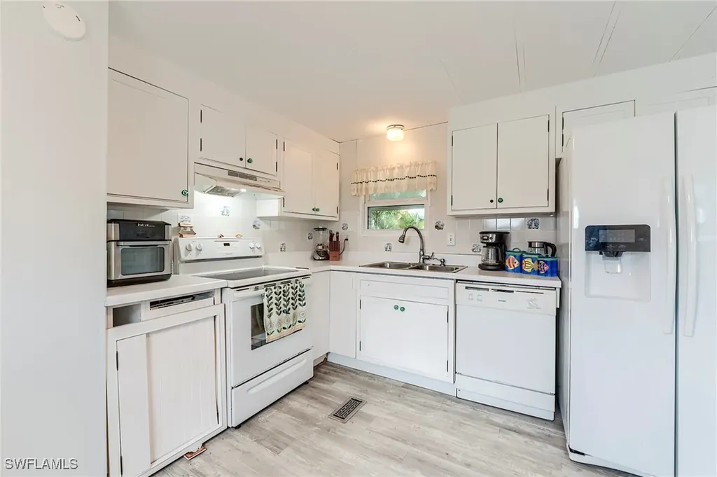 24631 S Seas Boulevard Bonita Springs FL 34134