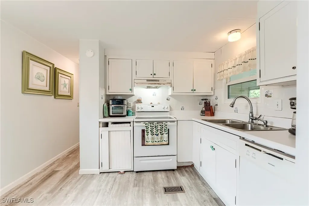 24631 S Seas Boulevard Bonita Springs FL 34134