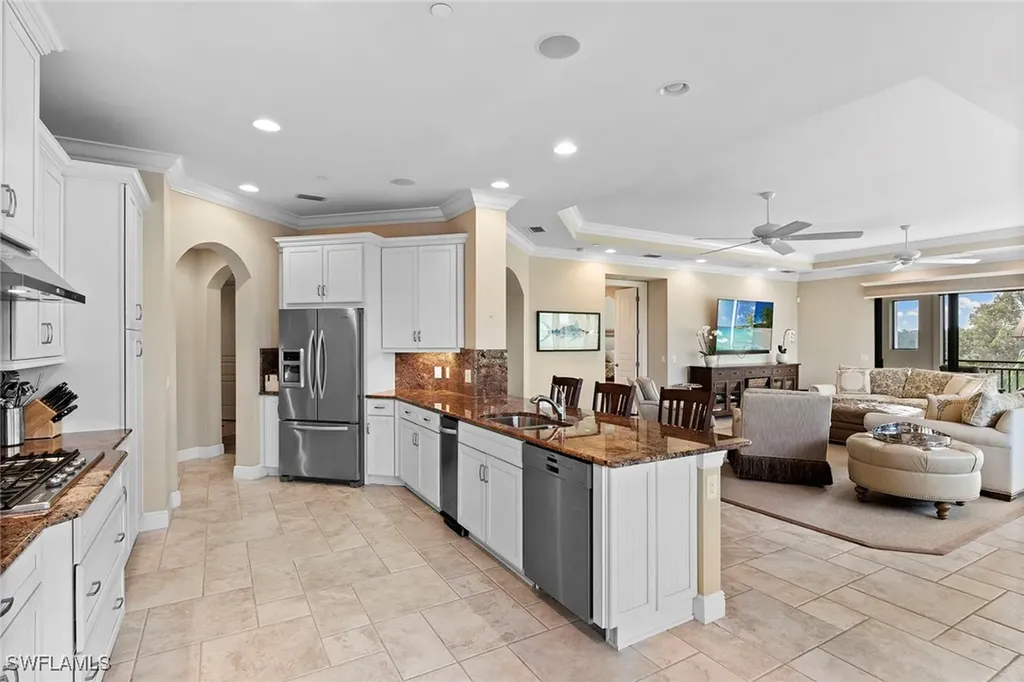 2550 Marquesa Royale Lane Naples FL 34109