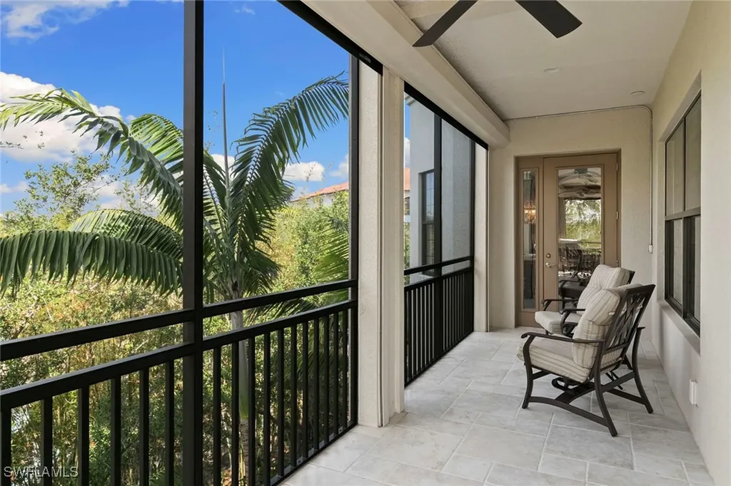 2550 Marquesa Royale Lane Naples FL 34109
