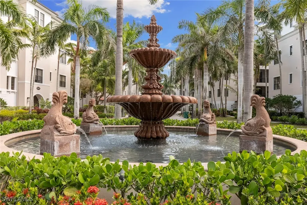 2550 Marquesa Royale Lane Naples FL 34109