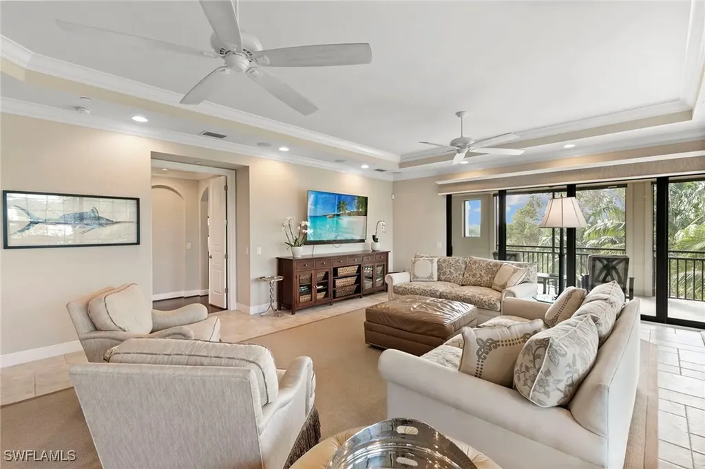 2550 Marquesa Royale Lane Naples FL 34109