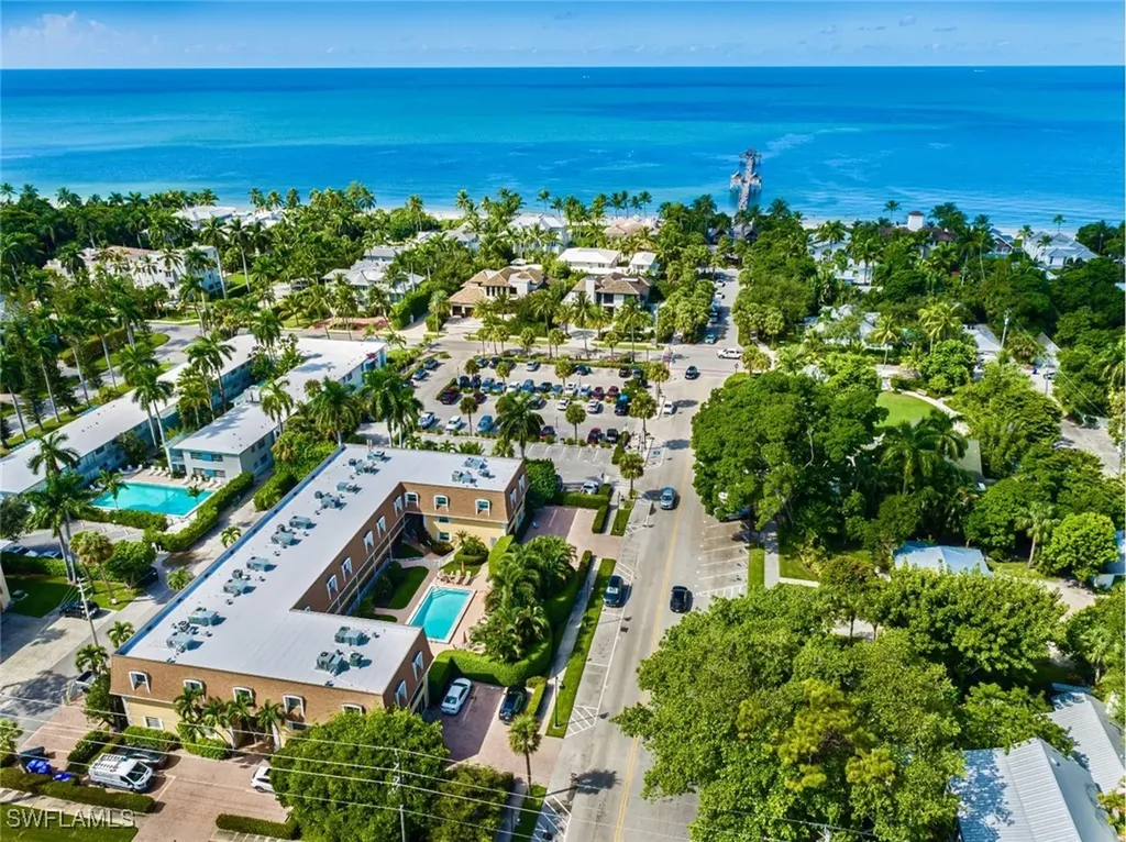 1222 Gordon Drive Naples FL 34102