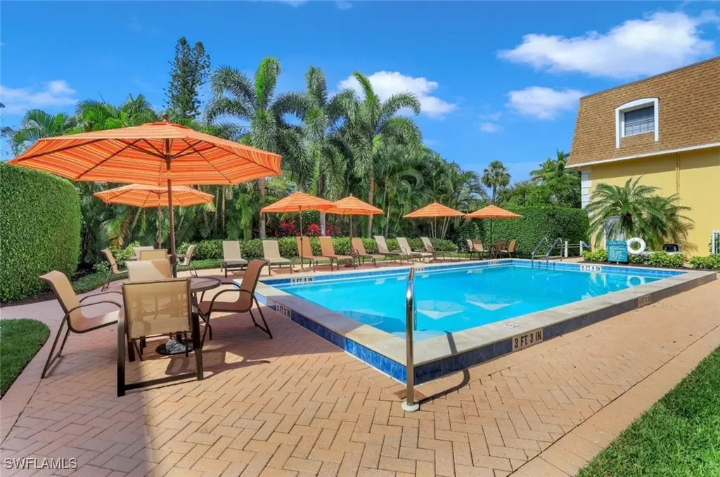 1222 Gordon Drive Naples FL 34102