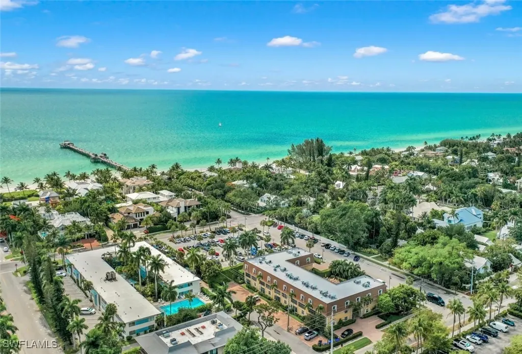1222 Gordon Drive Naples FL 34102