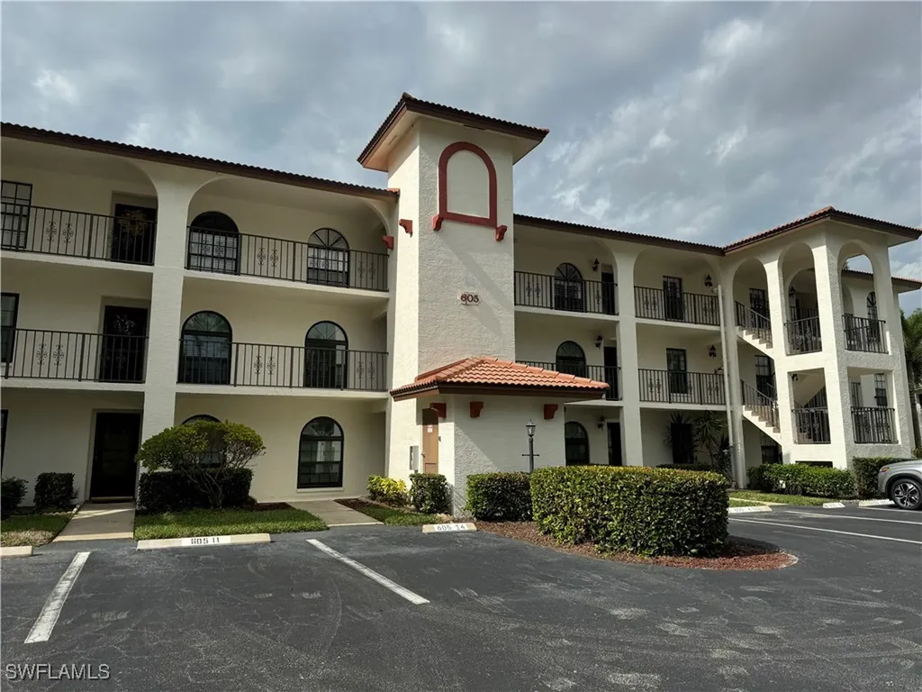 605 Augusta Boulevard Naples FL 34113