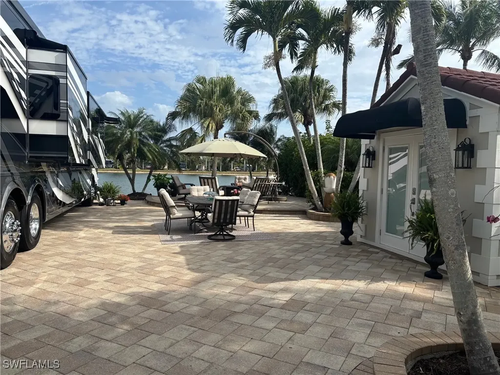 4521 Southern Breeze Drive Naples FL 34114