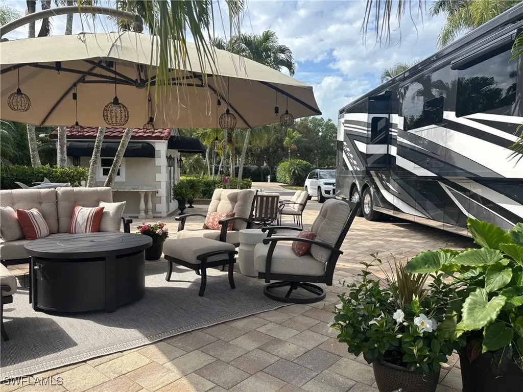 4521 Southern Breeze Drive Naples FL 34114