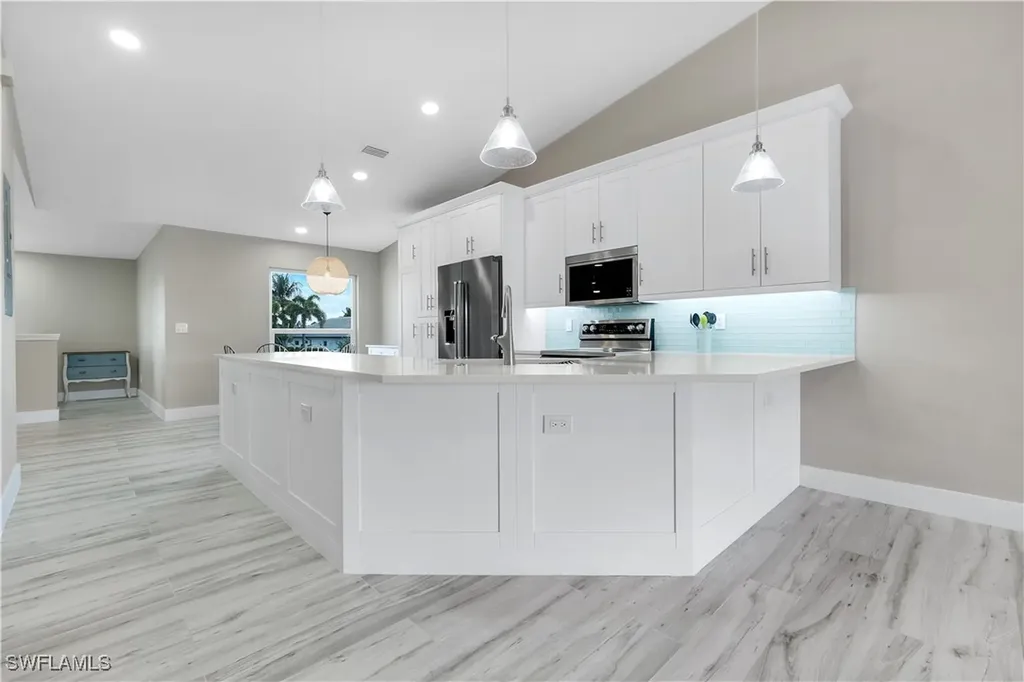 834 Gulf Pavilion Drive Naples FL 34108
