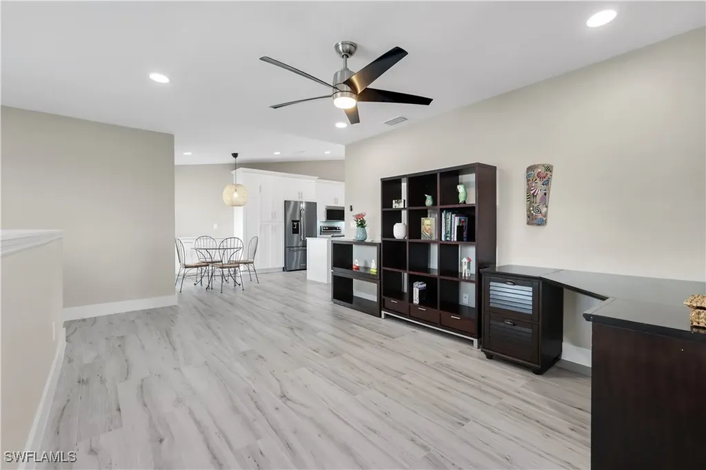 834 Gulf Pavilion Drive Naples FL 34108