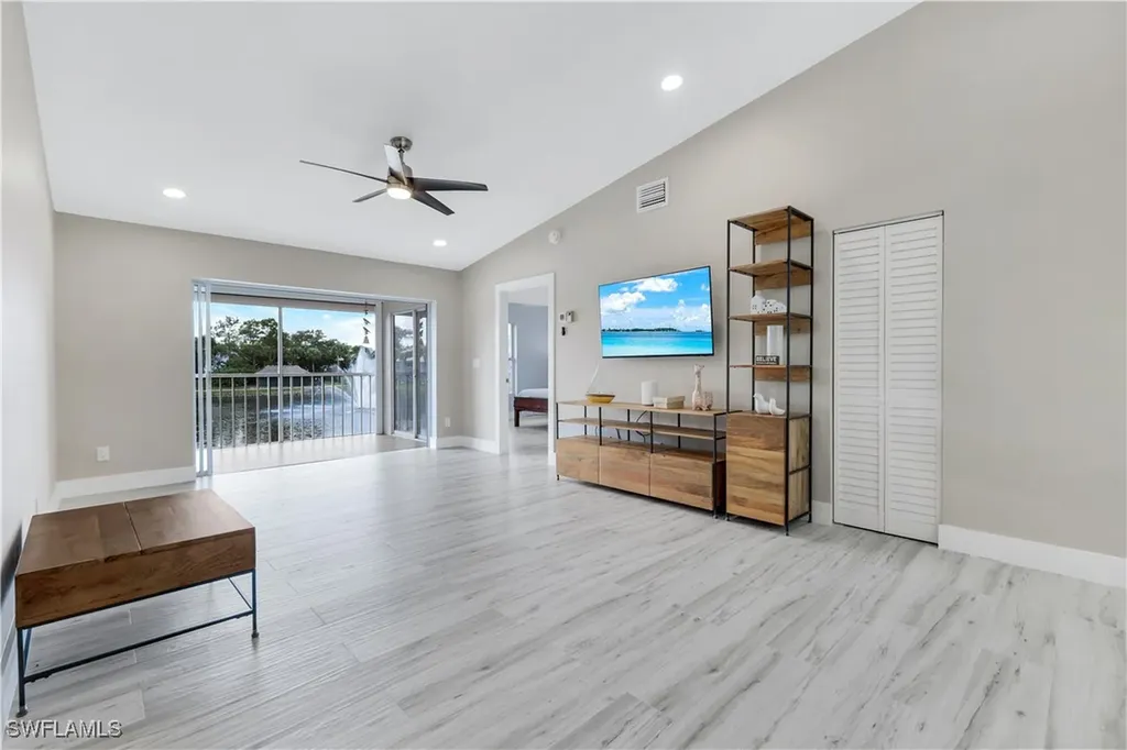 834 Gulf Pavilion Drive Naples FL 34108