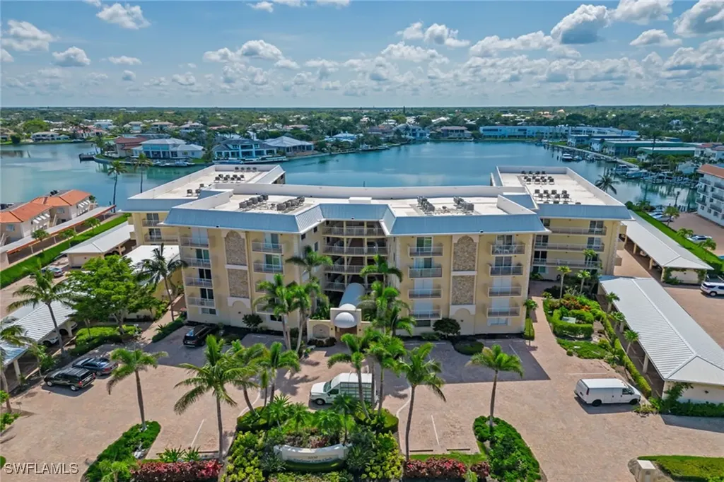 3000 Gulf Shore Boulevard N Naples FL 34103