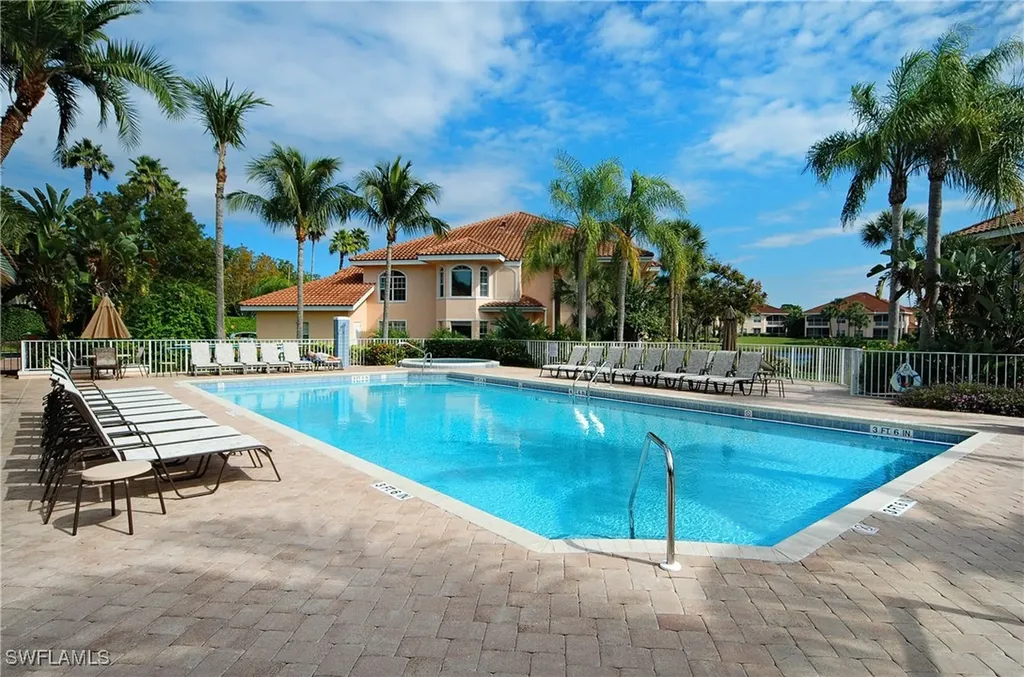 8420 Abbington Circle Naples FL 34108