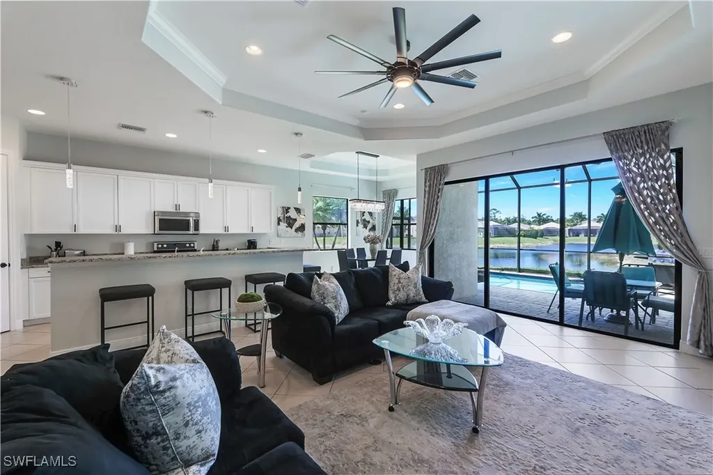 1685 Serrano Circle Naples FL 34105