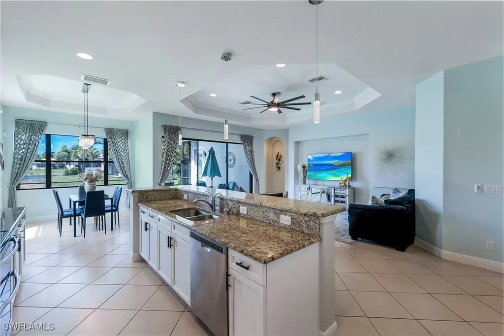 1685 Serrano Circle Naples FL 34105