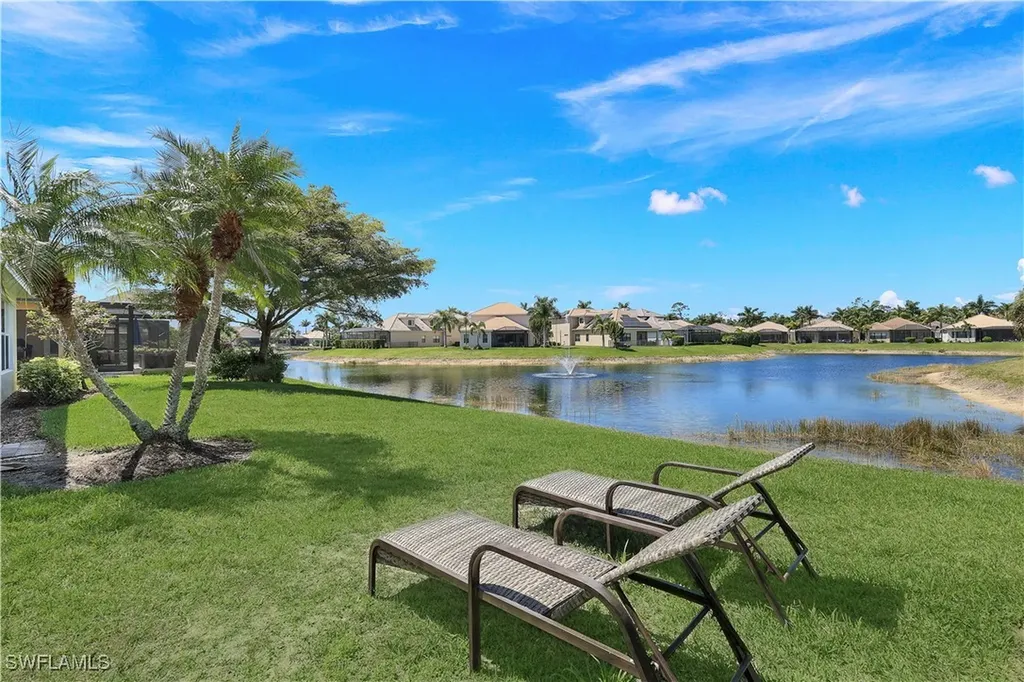 1685 Serrano Circle Naples FL 34105